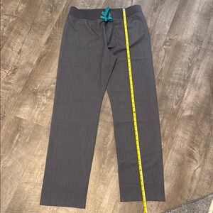 FIGS grey unisex scrub Livingston basic tall  Pants